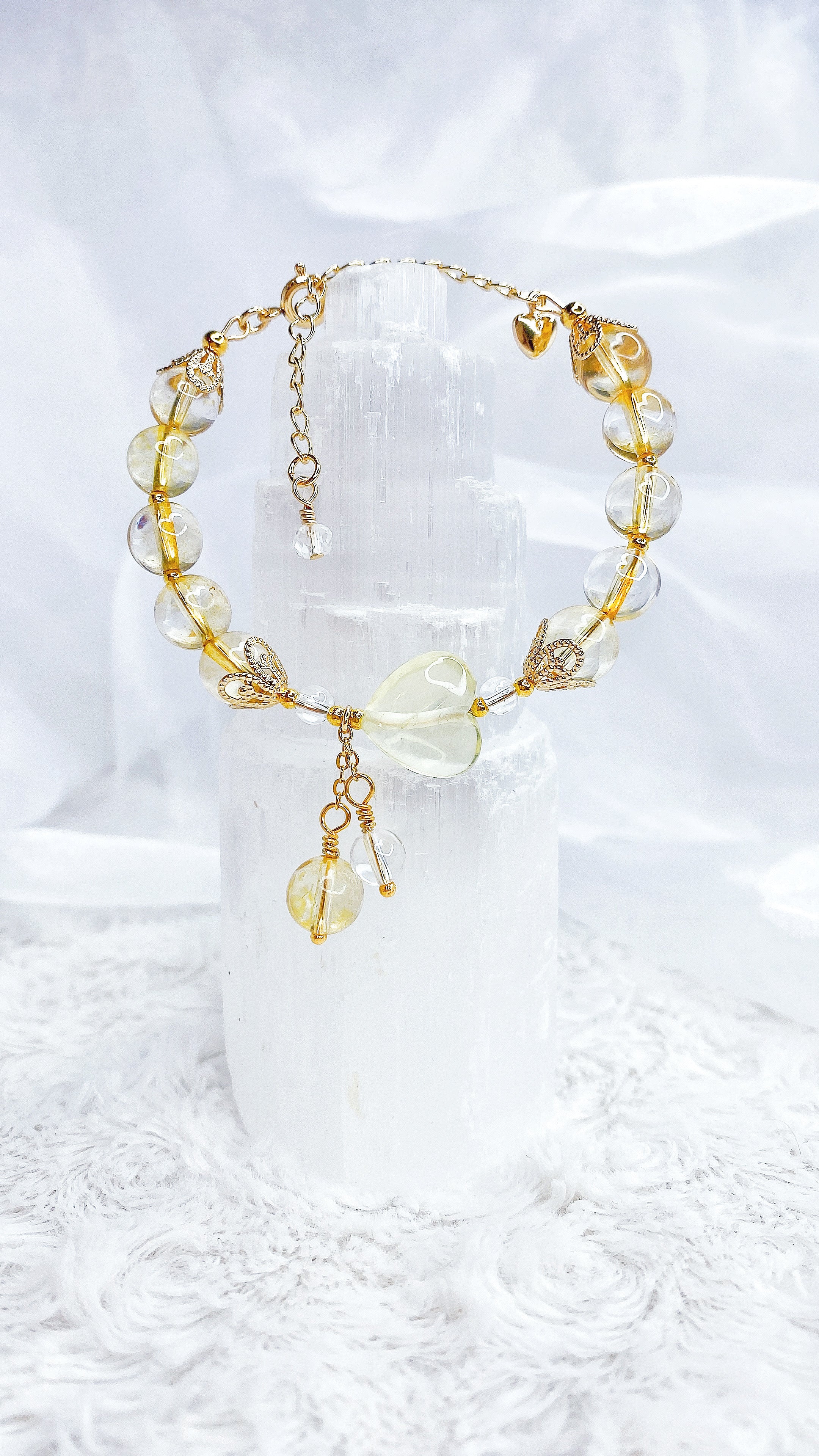 Citrine Carving (Light)